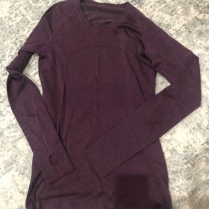 lululemon long sleeve shirt